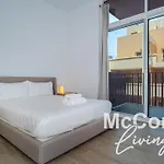 Stylish 2Br With Terrace Near Green Parks